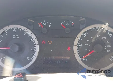 2010 Ford Escape Xlt z USA, uszkodzony, nr VIN 1FMCU0D71AKA05590